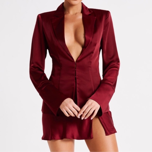 MESHKI Hartley Satin Set in Berry